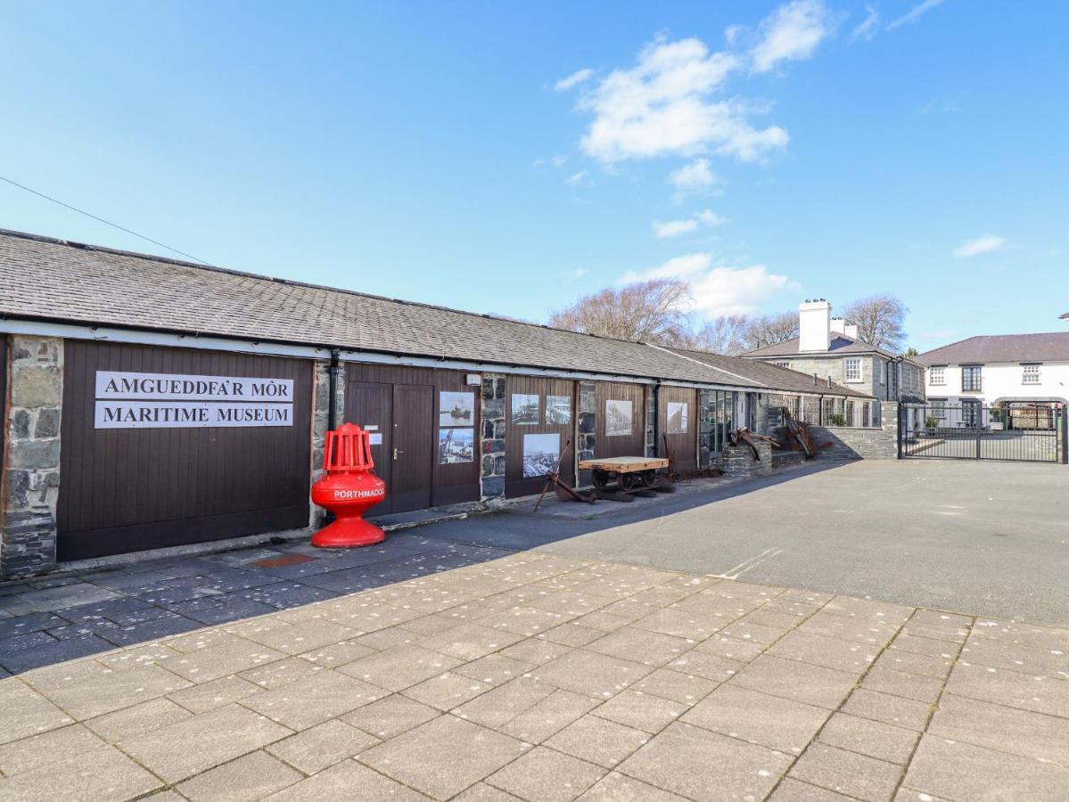 Taliesin Apartman Porthmadog Kültér fotó